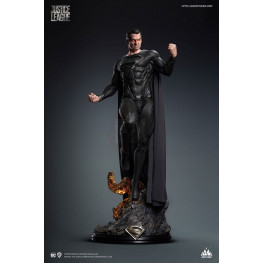 DC Comics socha 1/3 Superman Black Suit Version Special Edition80 cm